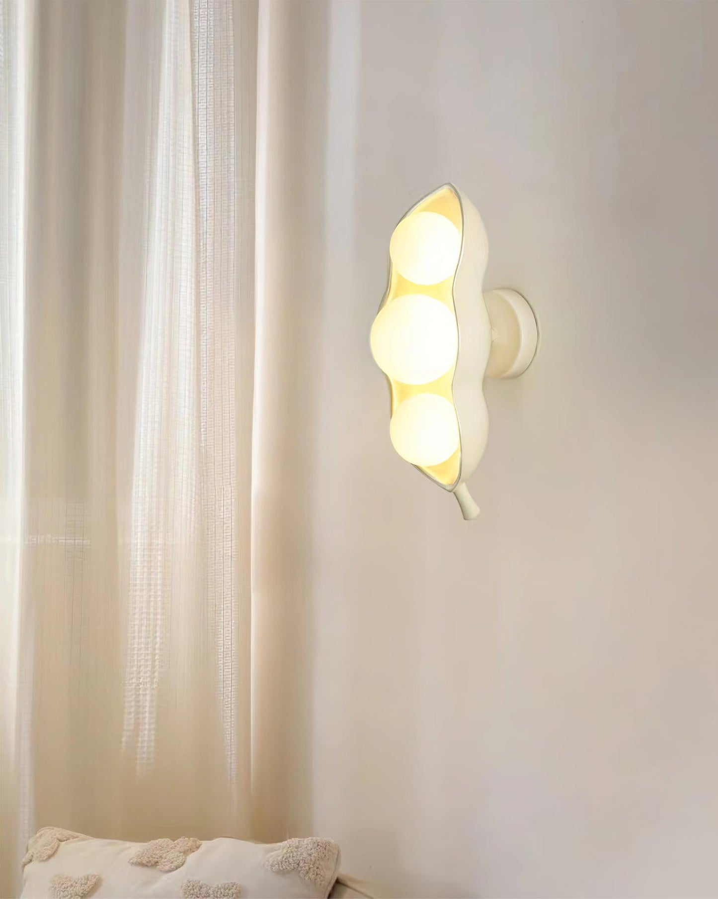 Pea Sconce Wall Lamp