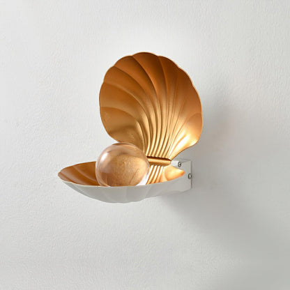 Pearl Clam Bracket light Wall Light