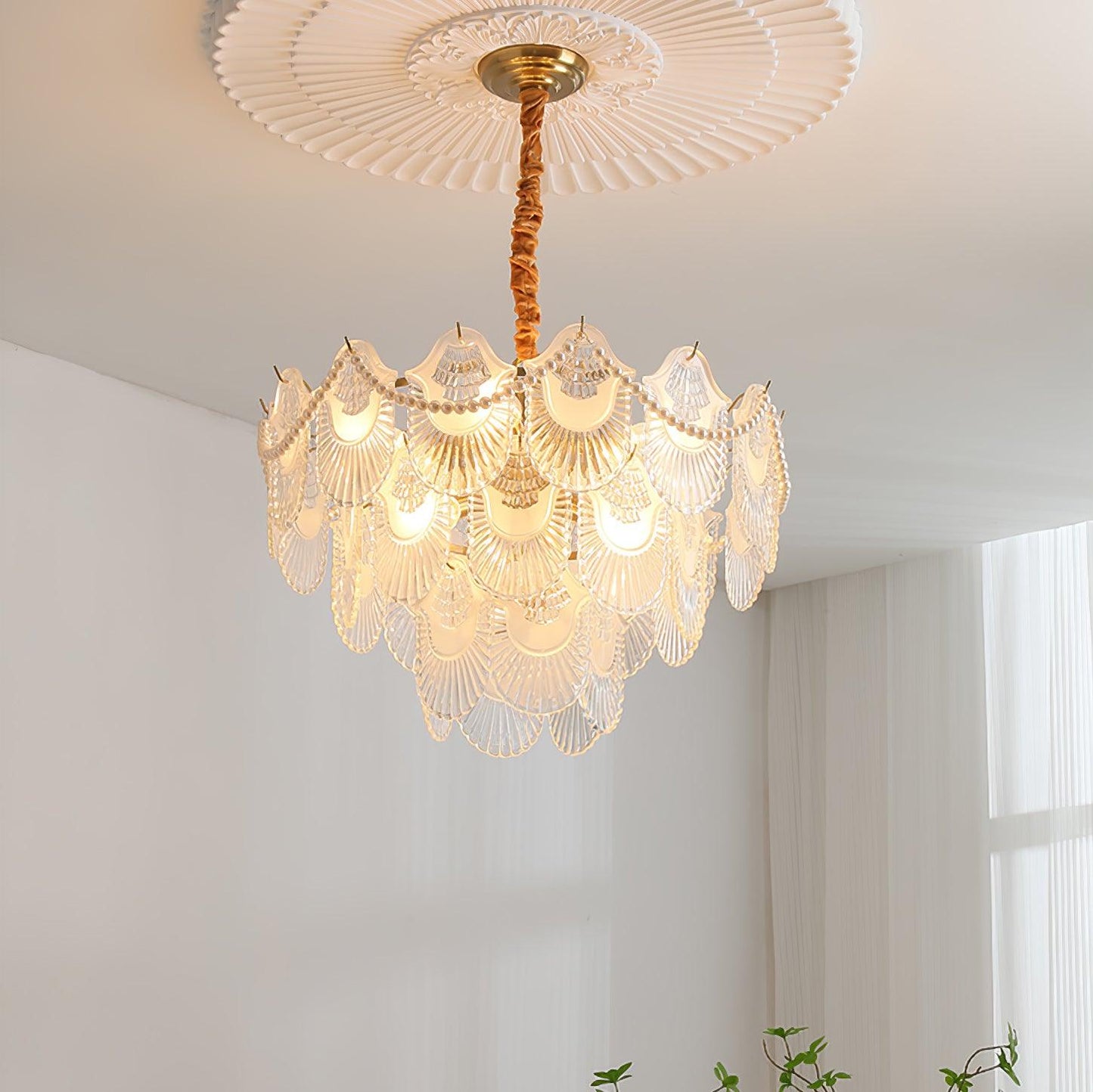 Pearl Glass Shell Crown Chandelier