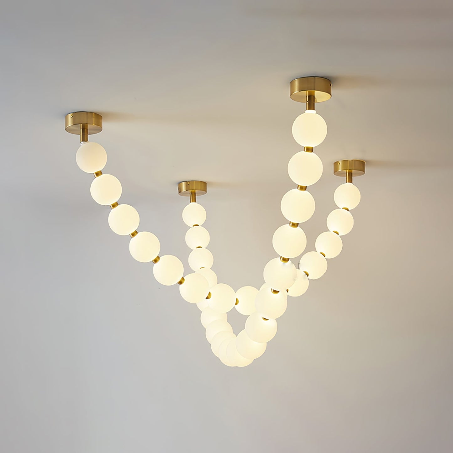 Pearl Necklace Balls Ceiling fixture Chandelier