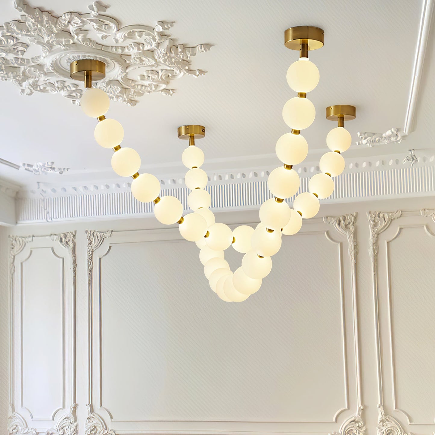 Pearl Necklace Balls Ceiling fixture Chandelier