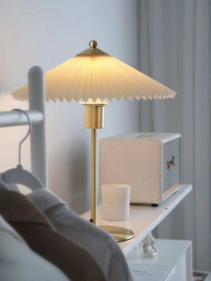 Perla Pleated Work lamp Table Lamp