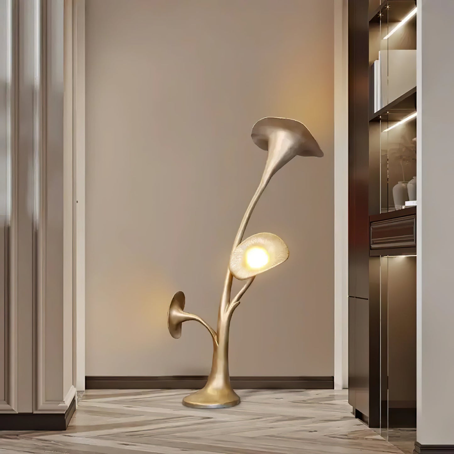 Petunia Sculpture Free-standing Lamp Floor Lamp