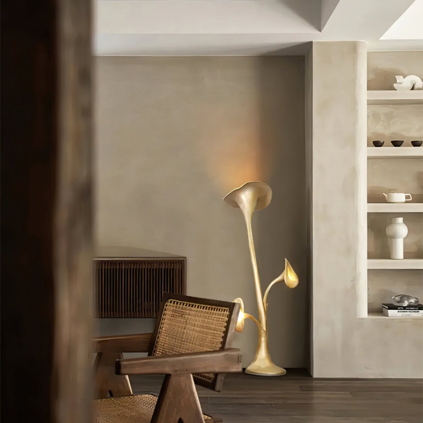 Petunia Sculpture Free-standing Lamp Floor Lamp