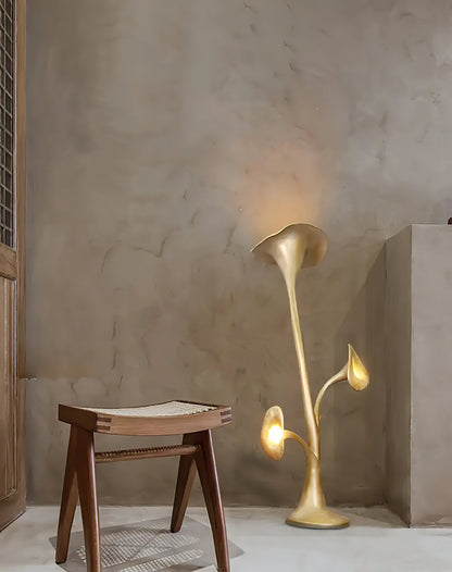Petunia Sculpture Free-standing Lamp Floor Lamp