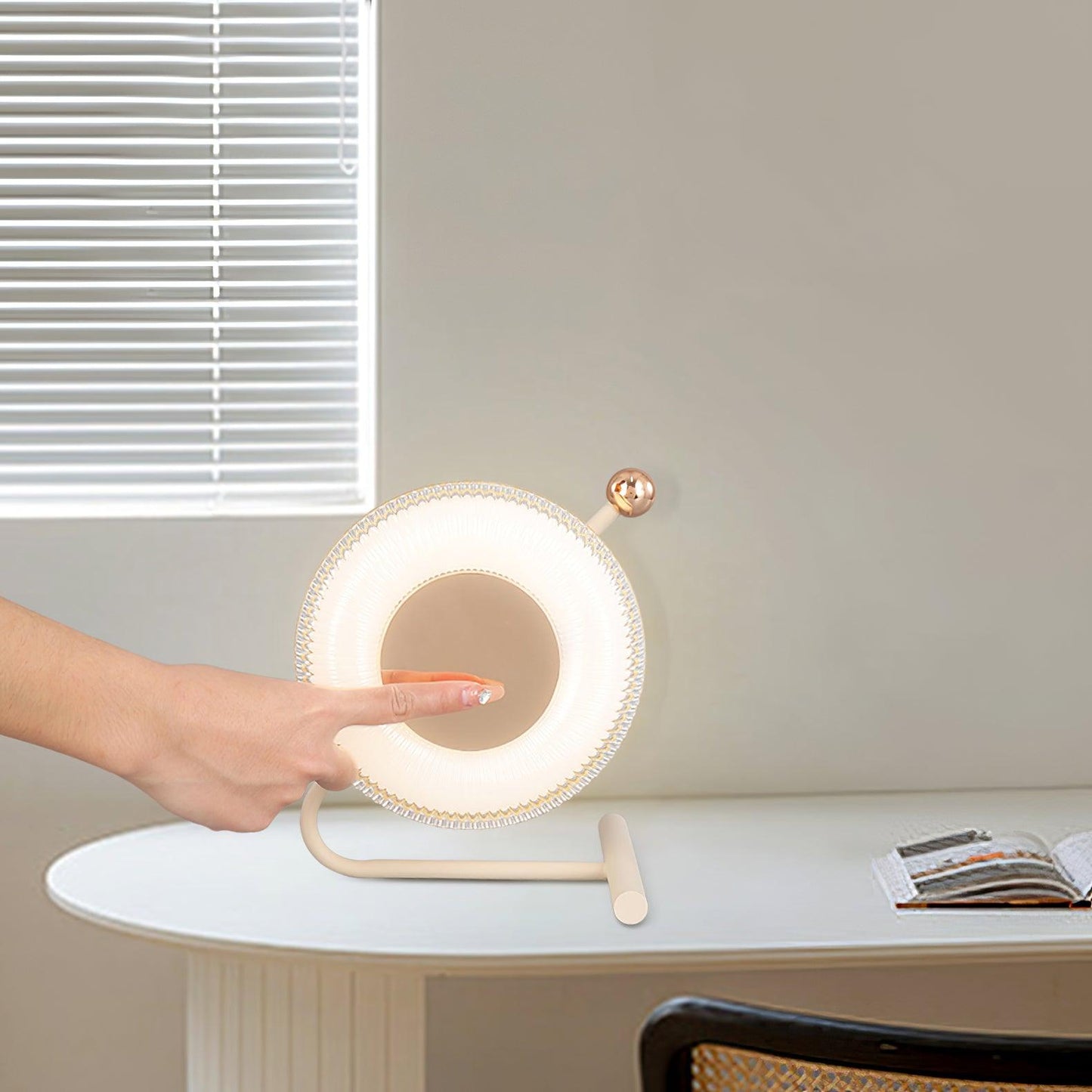 Pixo Built-in Battery Accent lamp Table Lamp