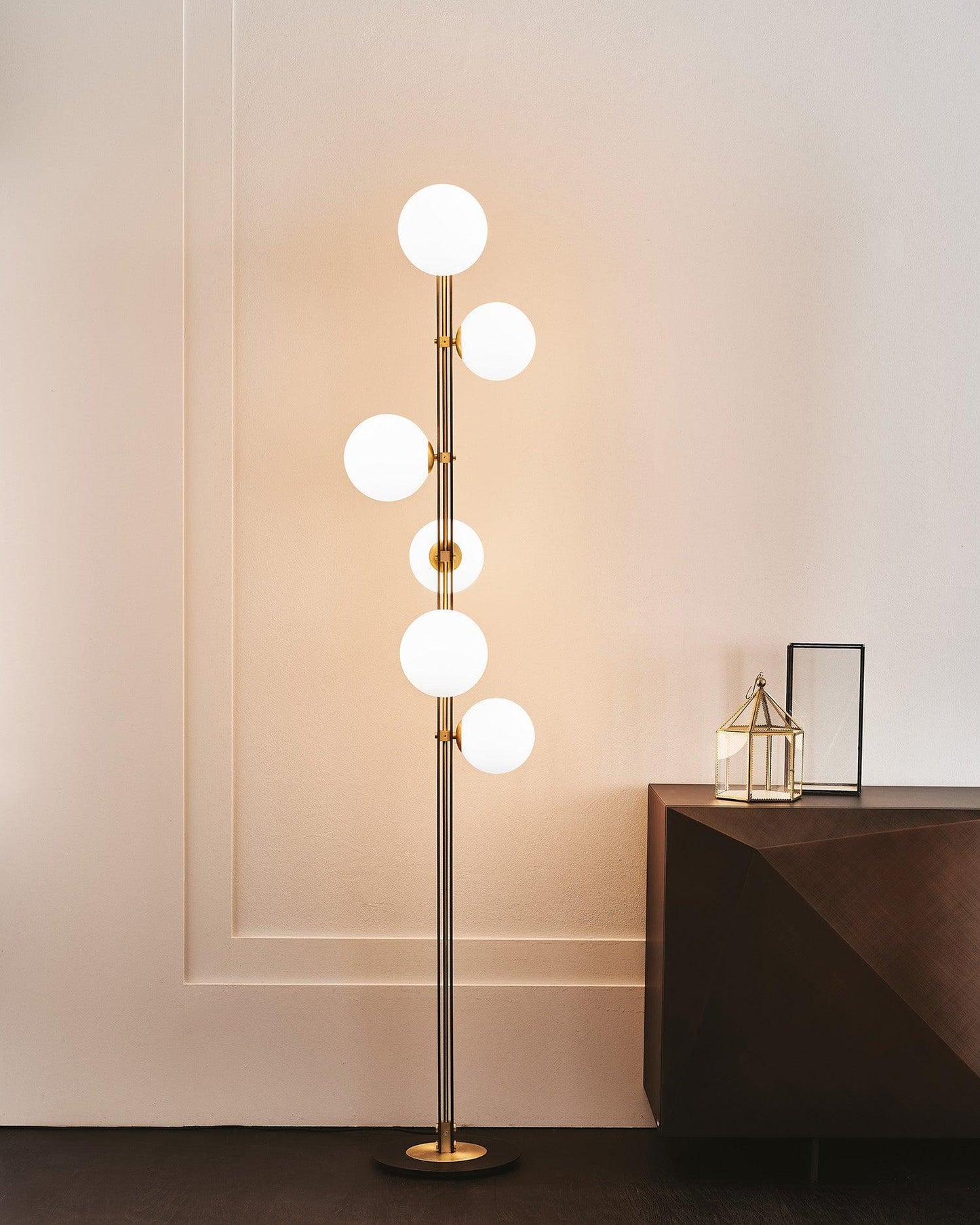 Planeta Floor-standing Lamp Floor Lamp