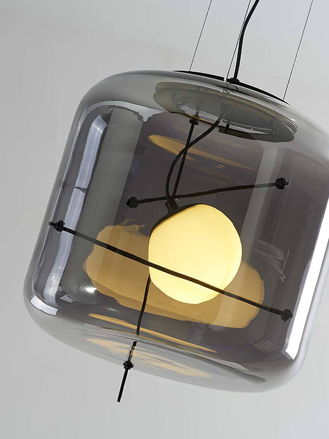 Plot Glass Droplight Pendant Light