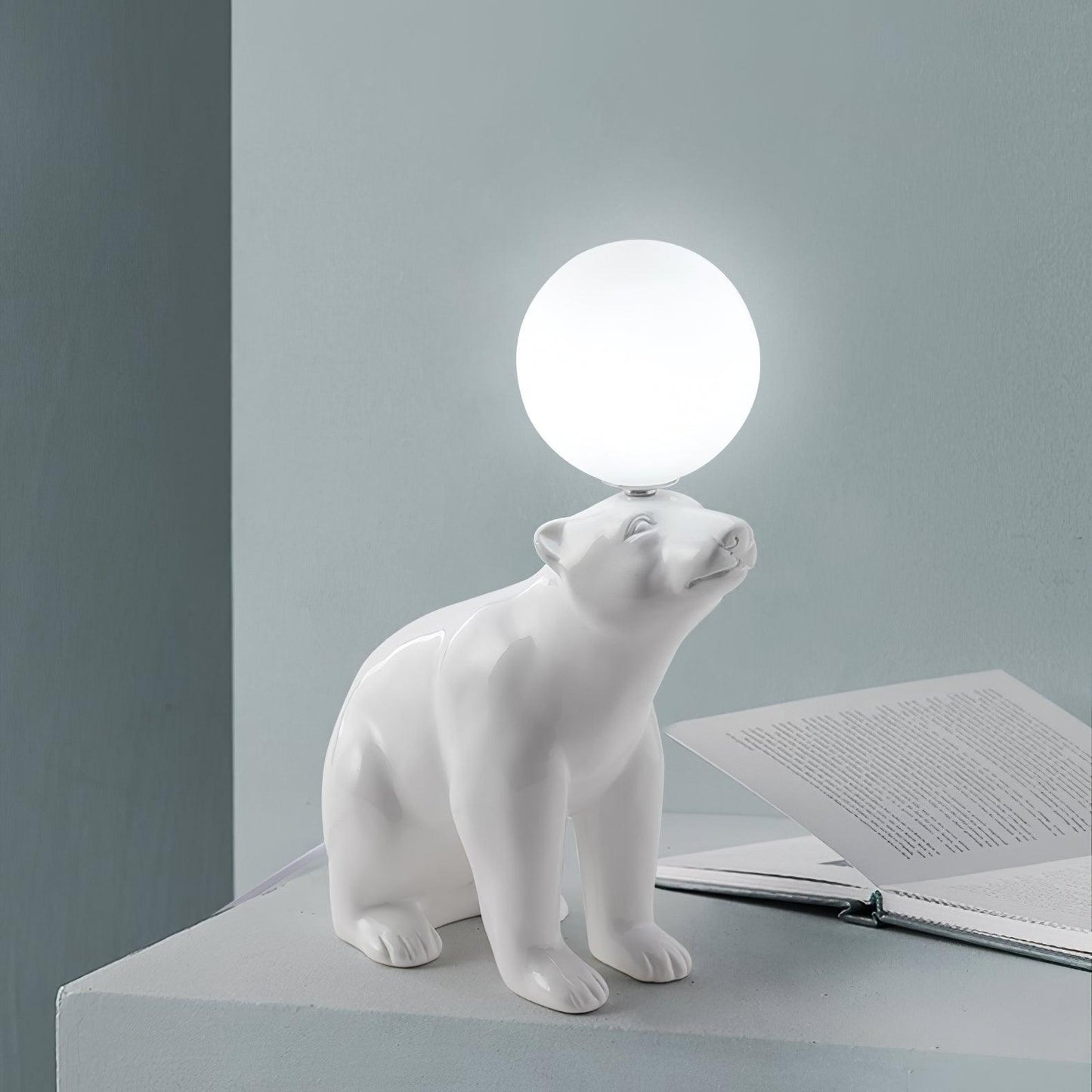 Polar Bear Portable lamp Table Lamp