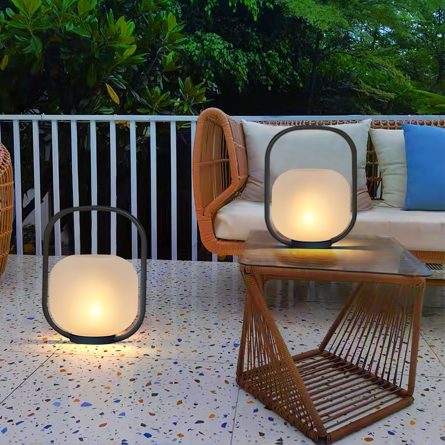 Portable Lantern Outdoor Side table lamp Table Lamp