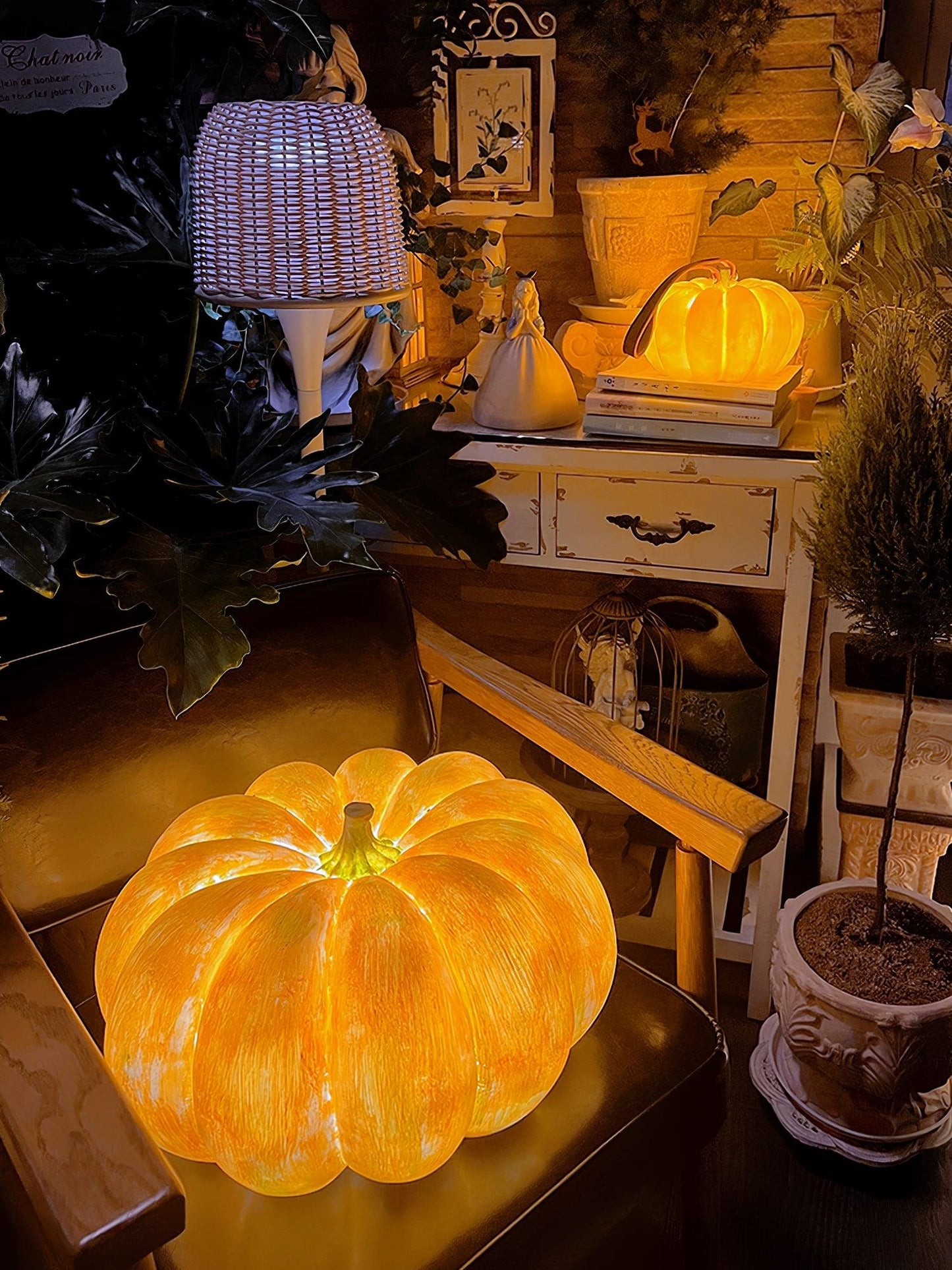 Portable Pumpkin Built-in Battery Bedside lamp Table Lamp