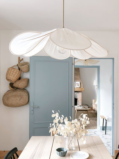 Precieuse Petals Houselight Pendant Lamp