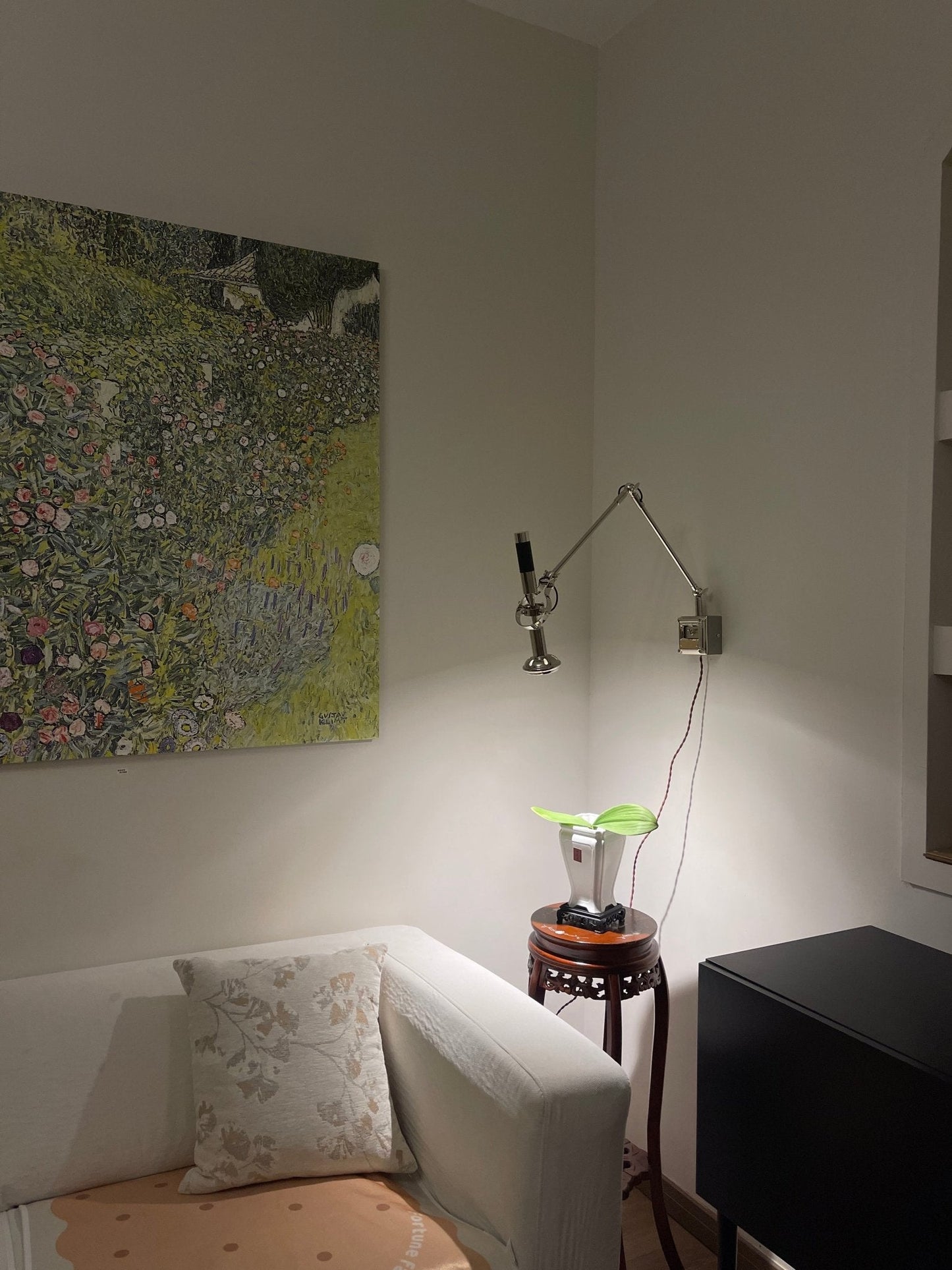 Precision Beam Plug-in Wall Lamp