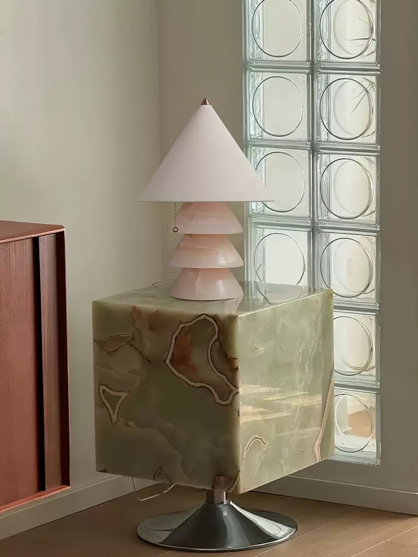 Pyralis Onyx Table Lamp