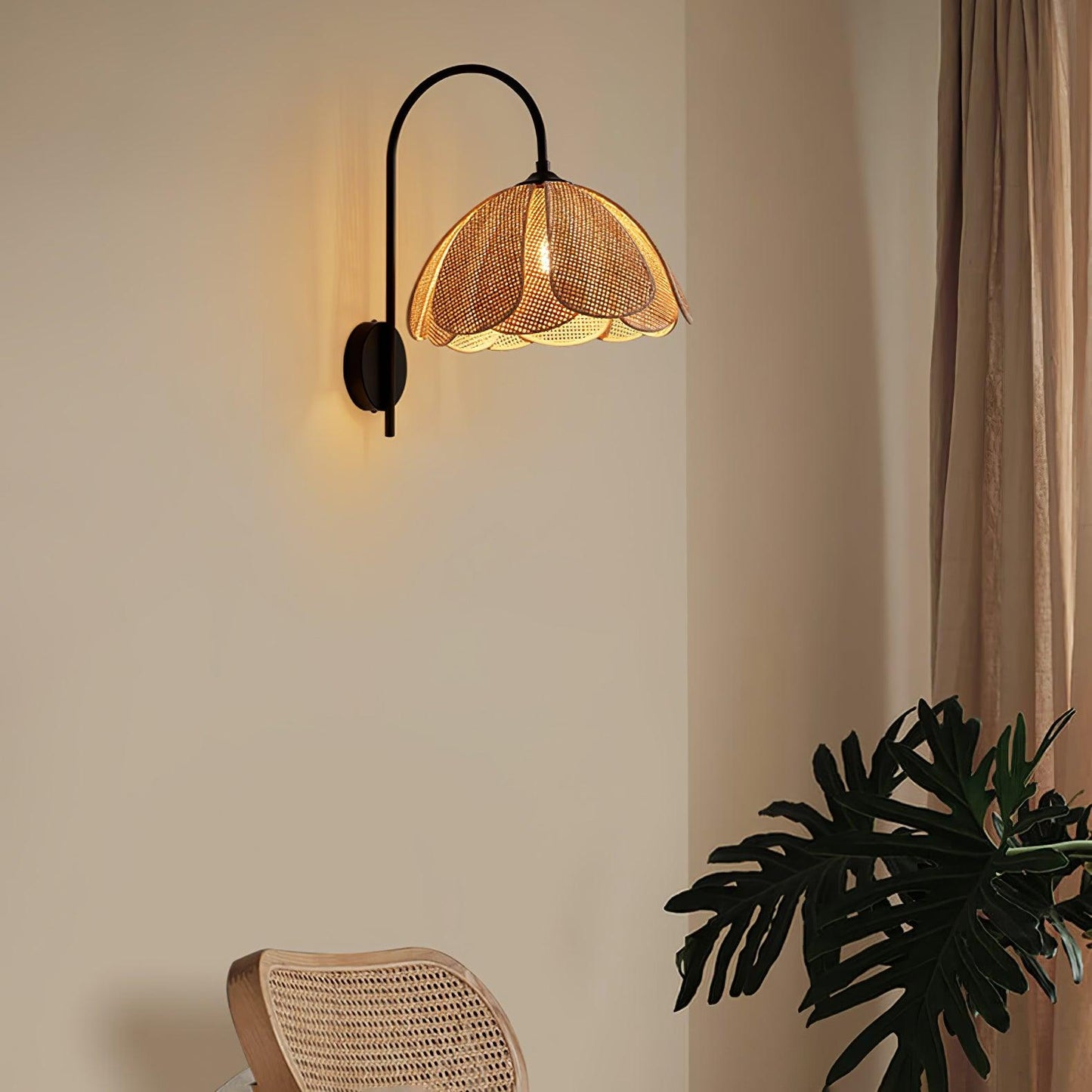 Rattan Petal Sconce Wall Lamp