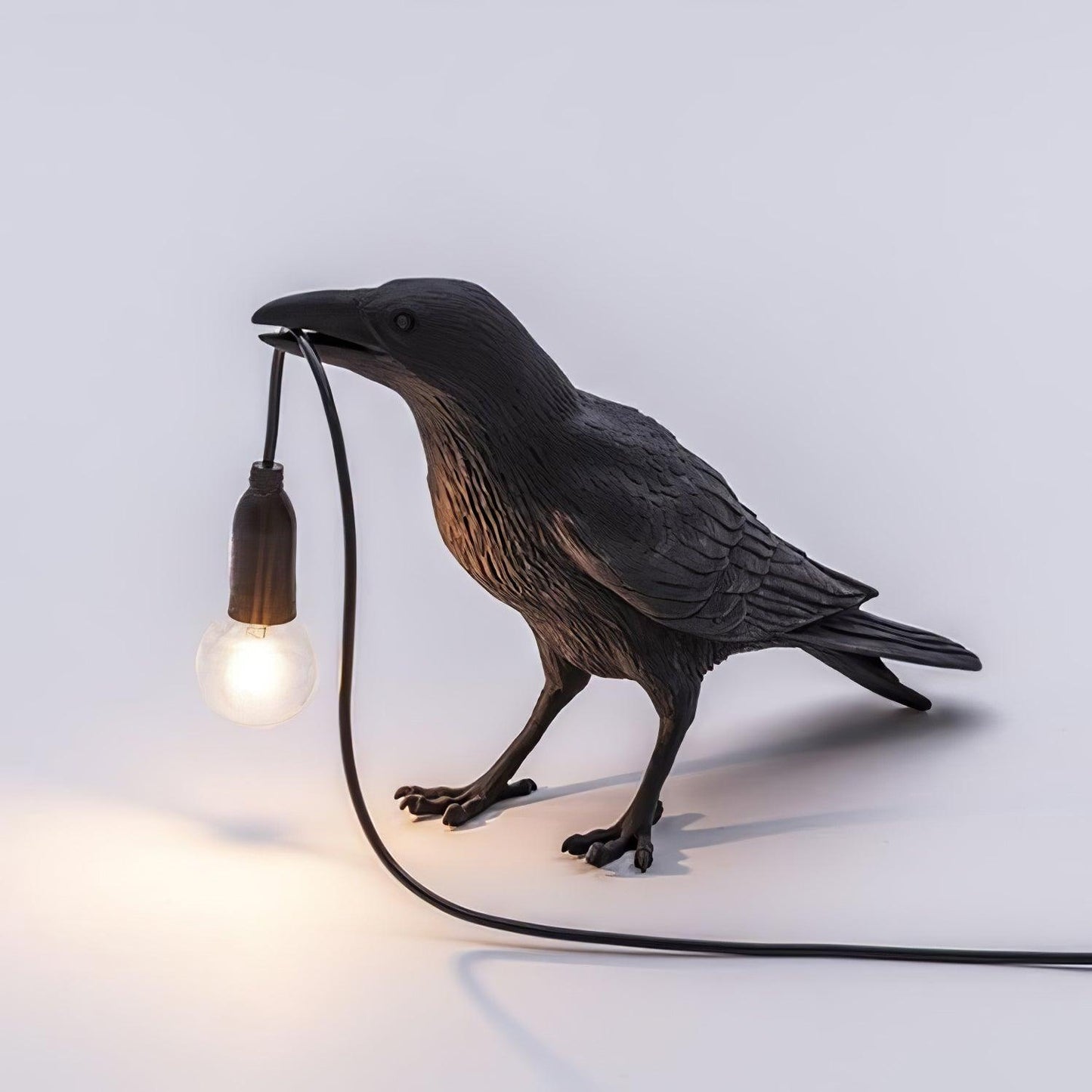 Raven Resin Side table lamp Table Lamp