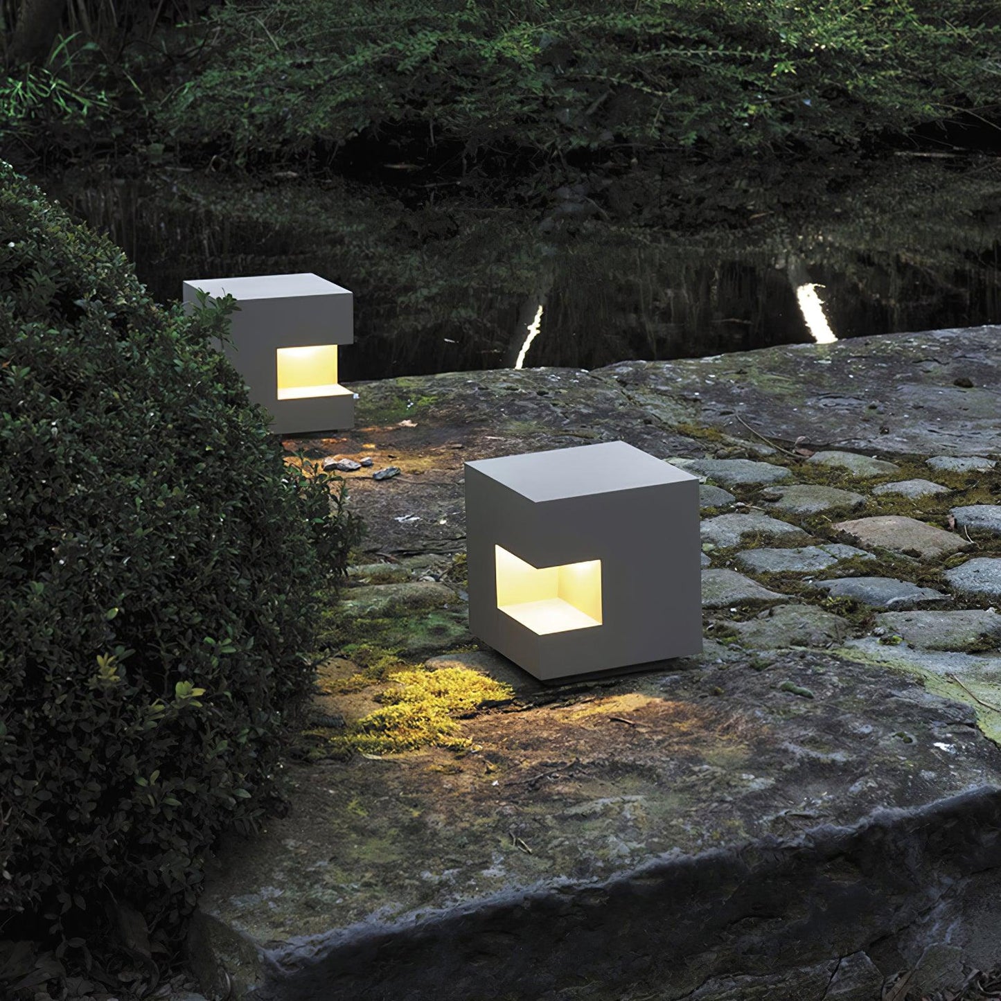 Regular Cube Post Architectural light Outdoor Light