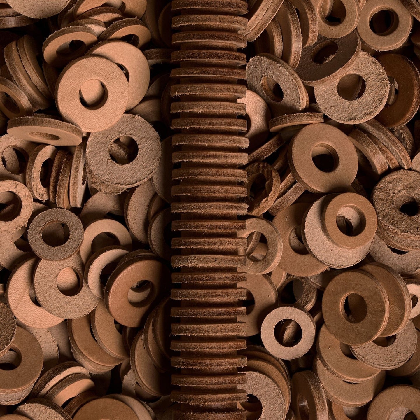 Ribbed Column Table Lamp