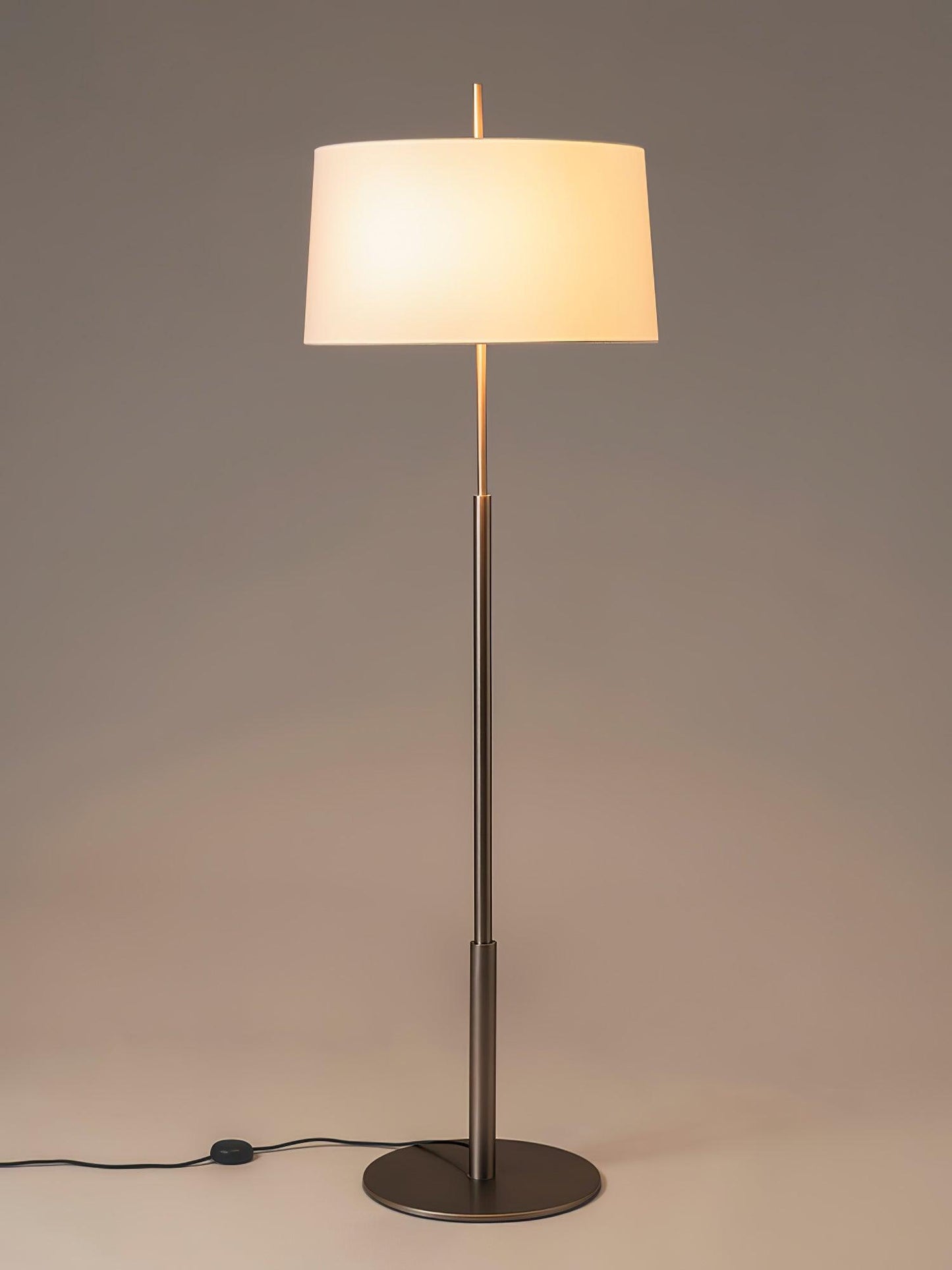 Rilume Floor Lamp