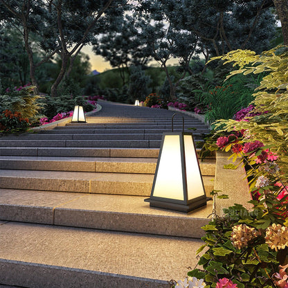 Roam Lantern Garden Architectural light Outdoor Lamp