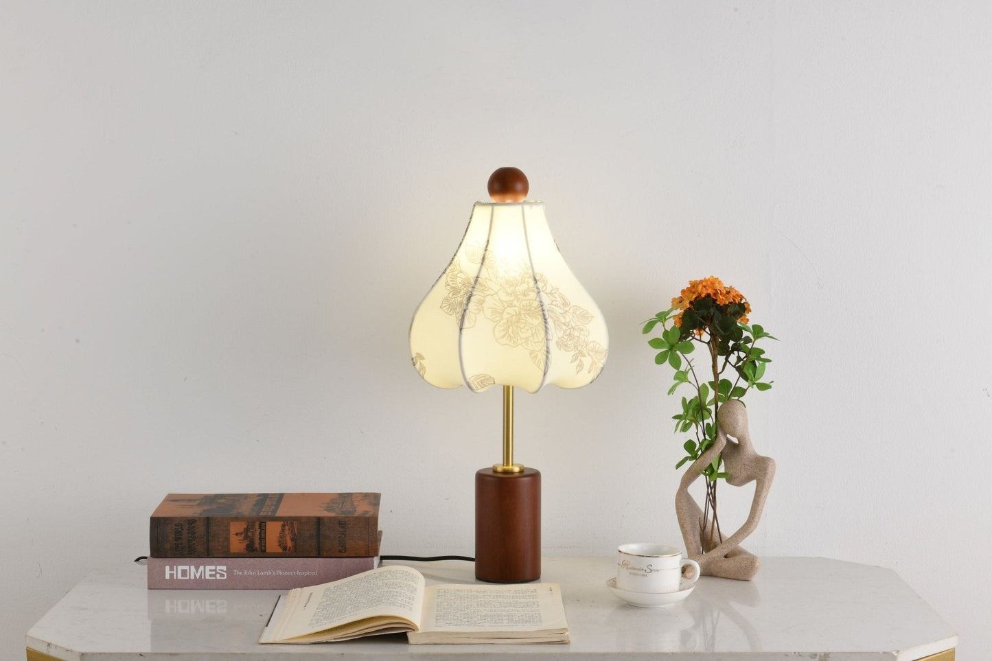 Roselle Vintage Table Lamp