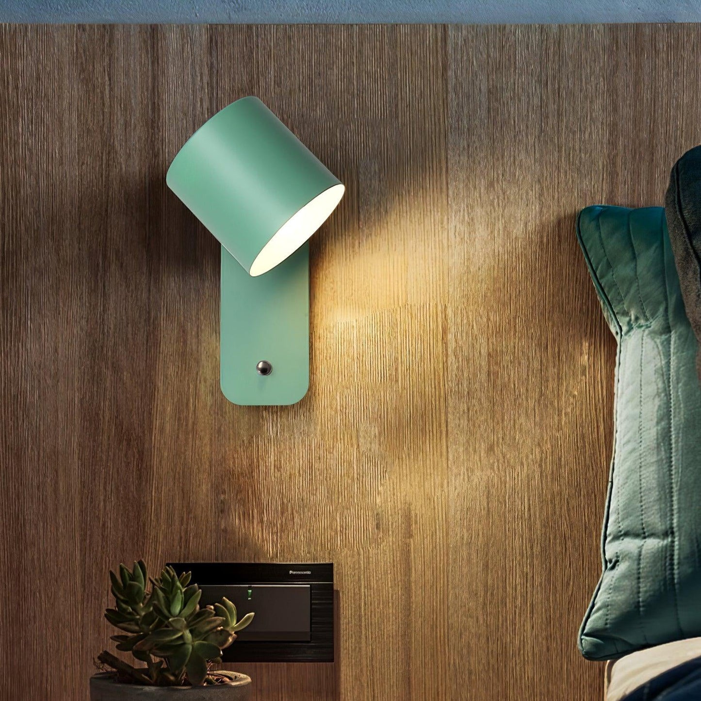 Rotatable Cylinder Rechargeable Wall Lamp