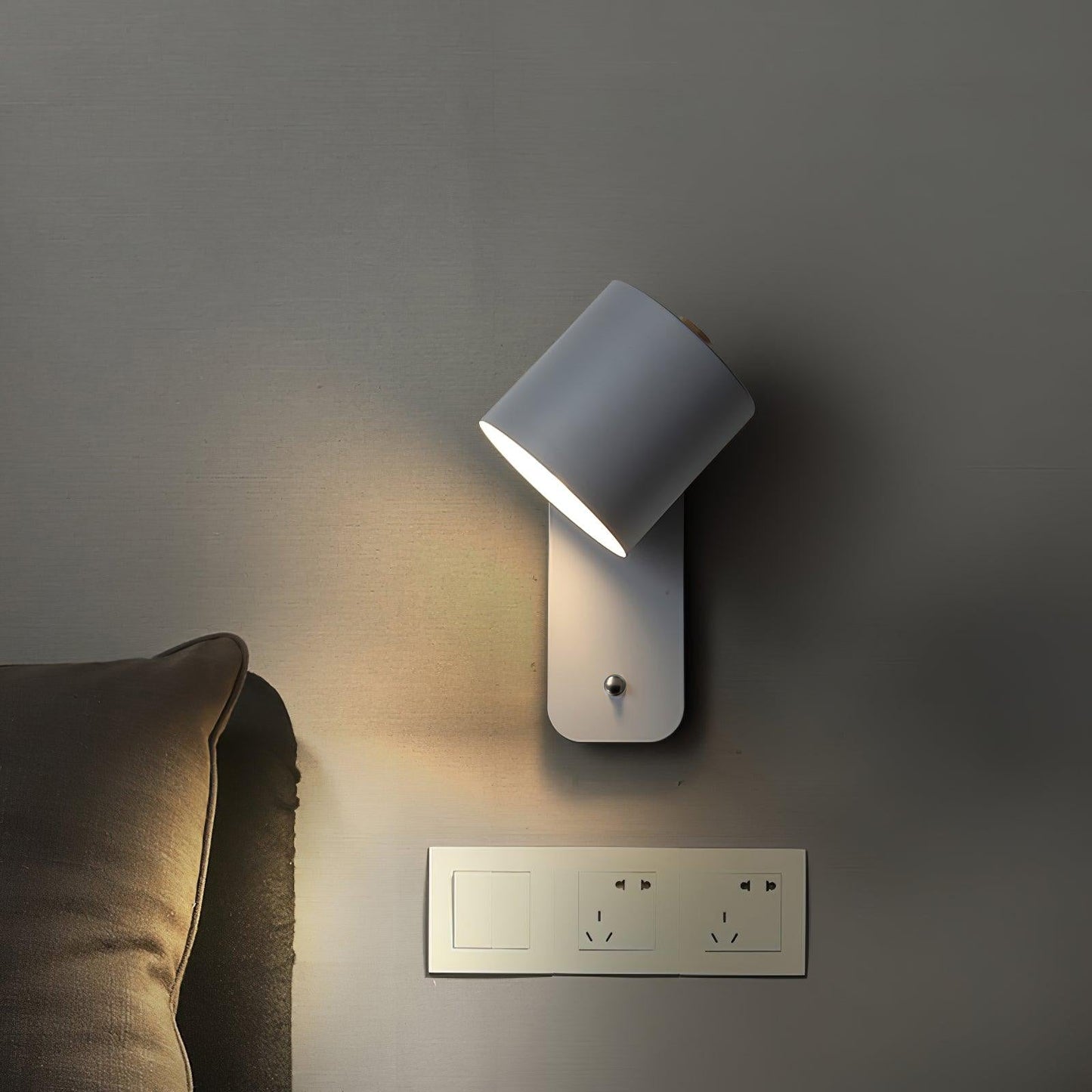 Rotatable Cylinder Rechargeable Wall Lamp