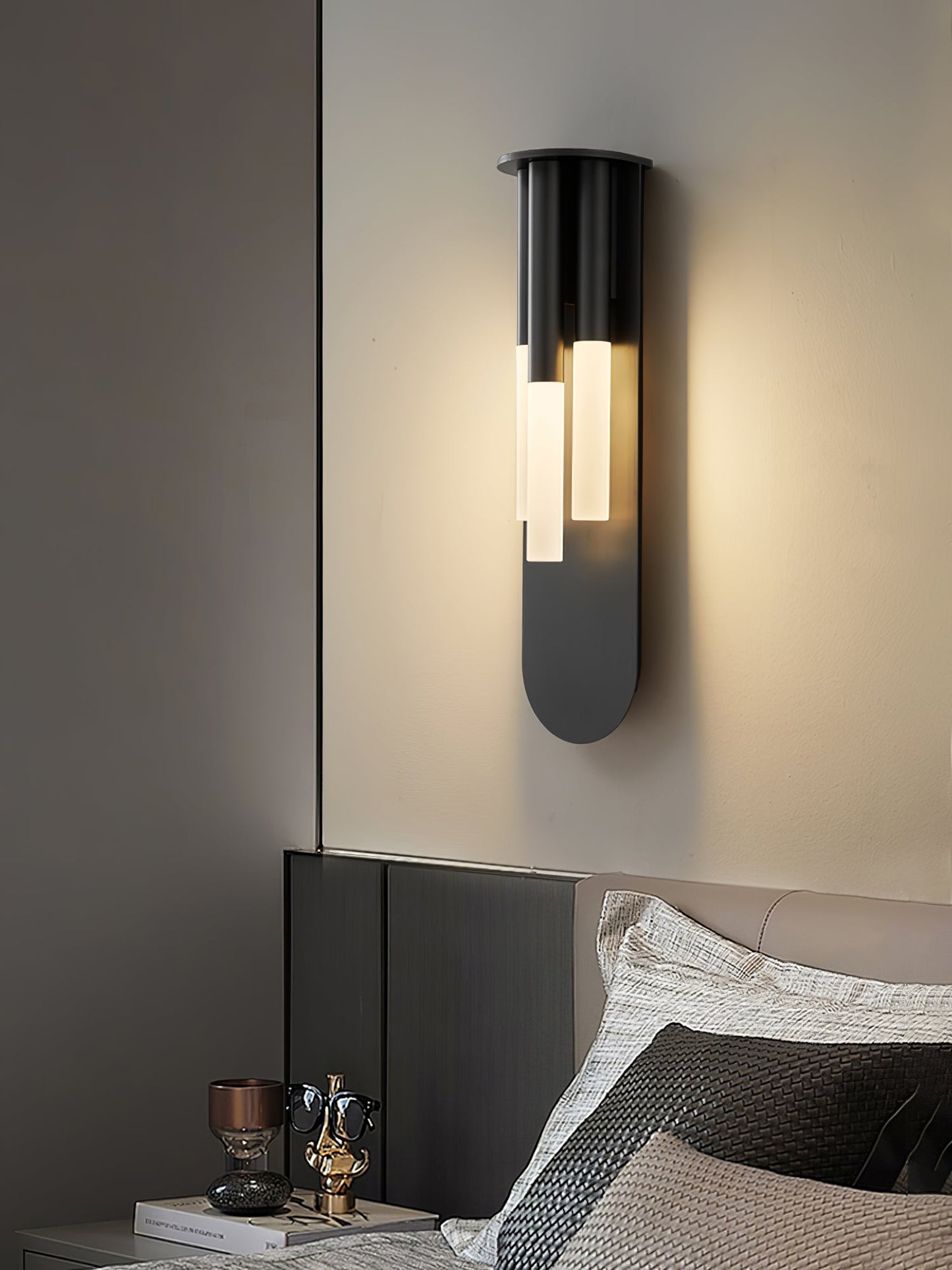 Rousseau Bracket light Wall Lamp