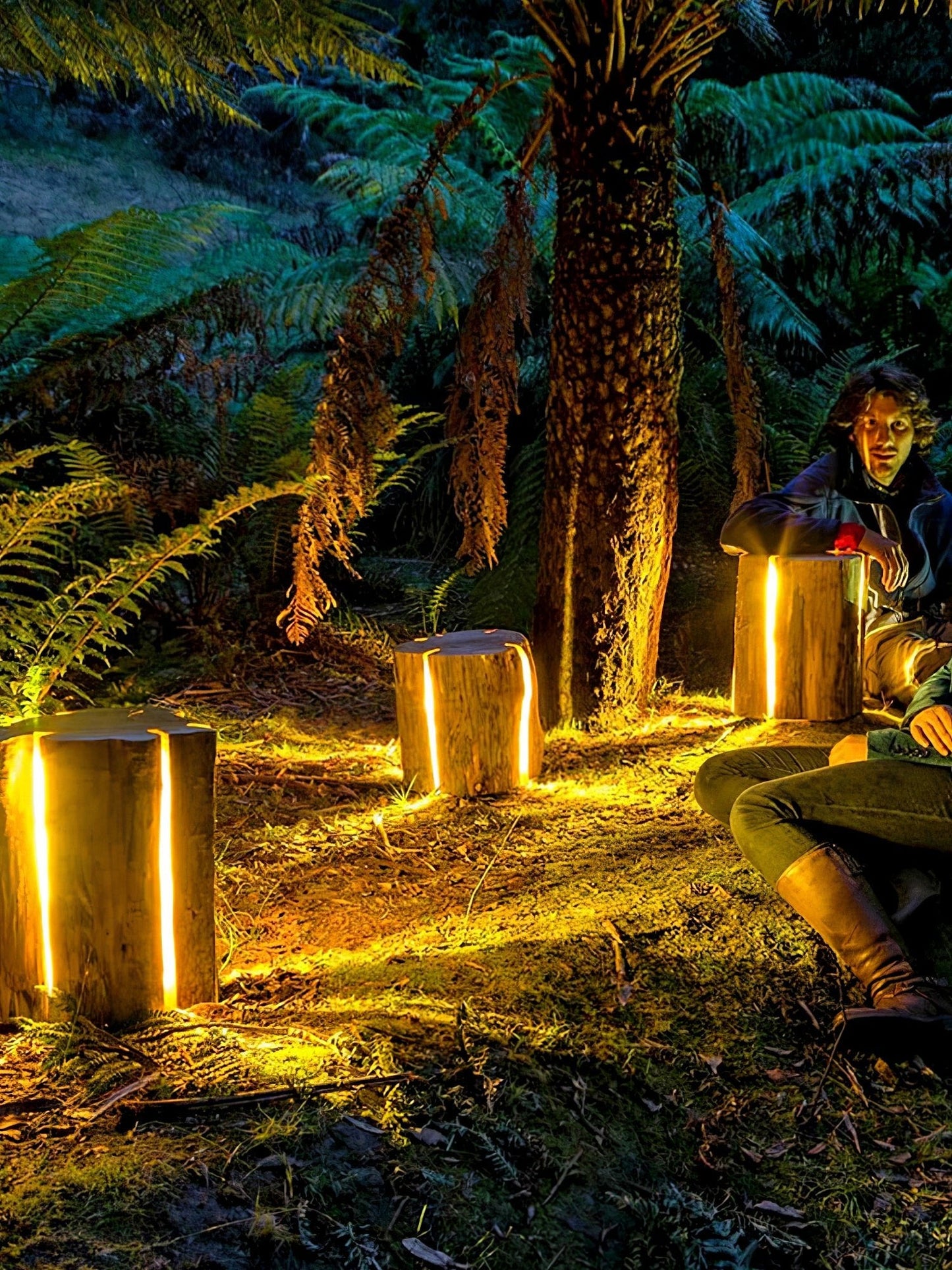 Rustic Log Outdoor LED Light