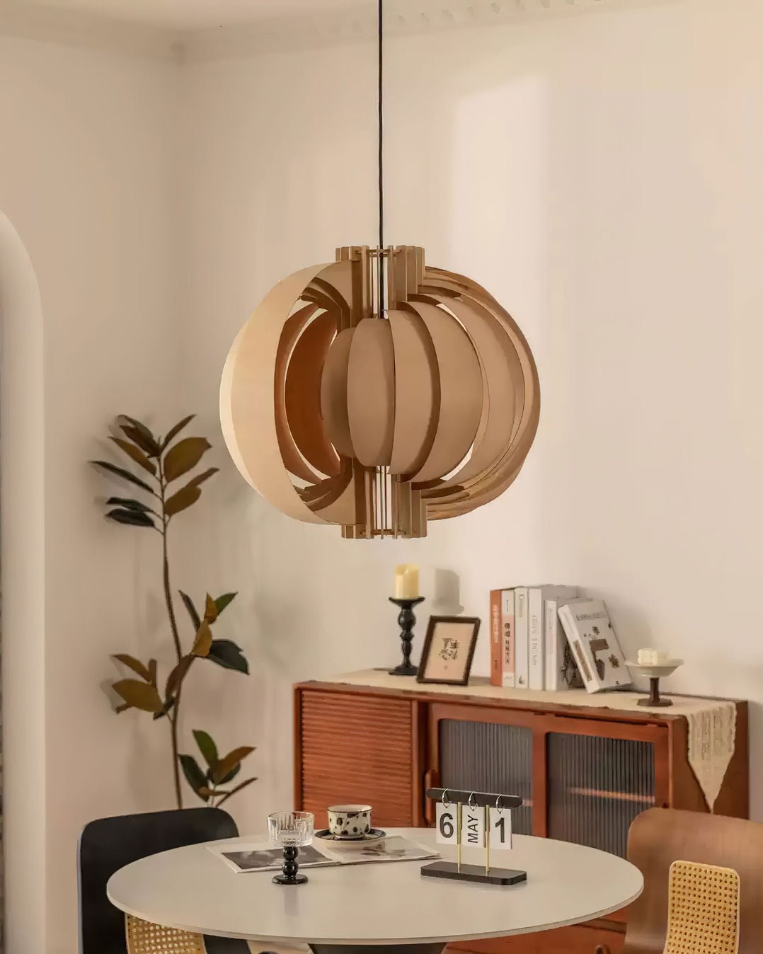 Saturn Ring Houselight Pendant Light