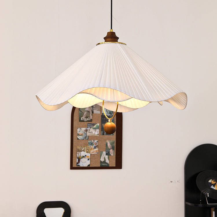 Scallop Edge Drop light Pendant Light