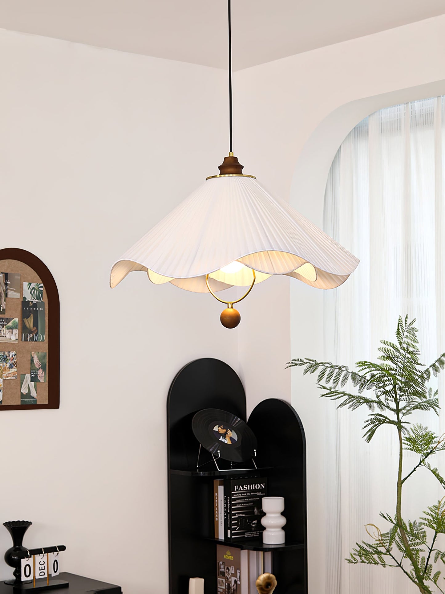 Scallop Edge Drop light Pendant Light