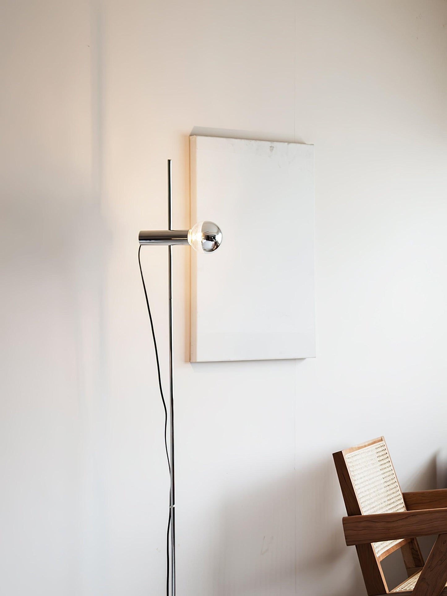 Sereno Free-standing Lamp Floor Lamp