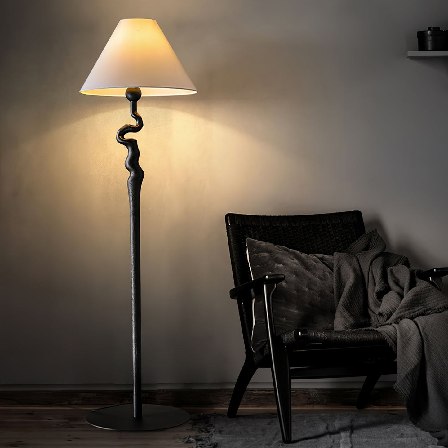 Serpentine Twist Accent Lamp Floor Lamp