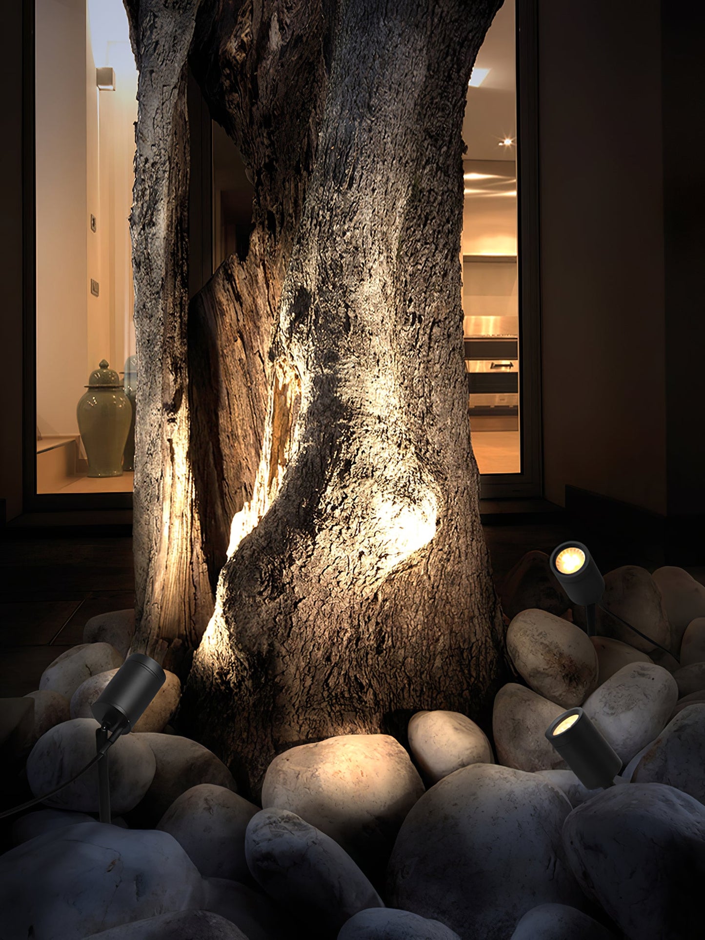 Shadow Pierce Ground Spike Light