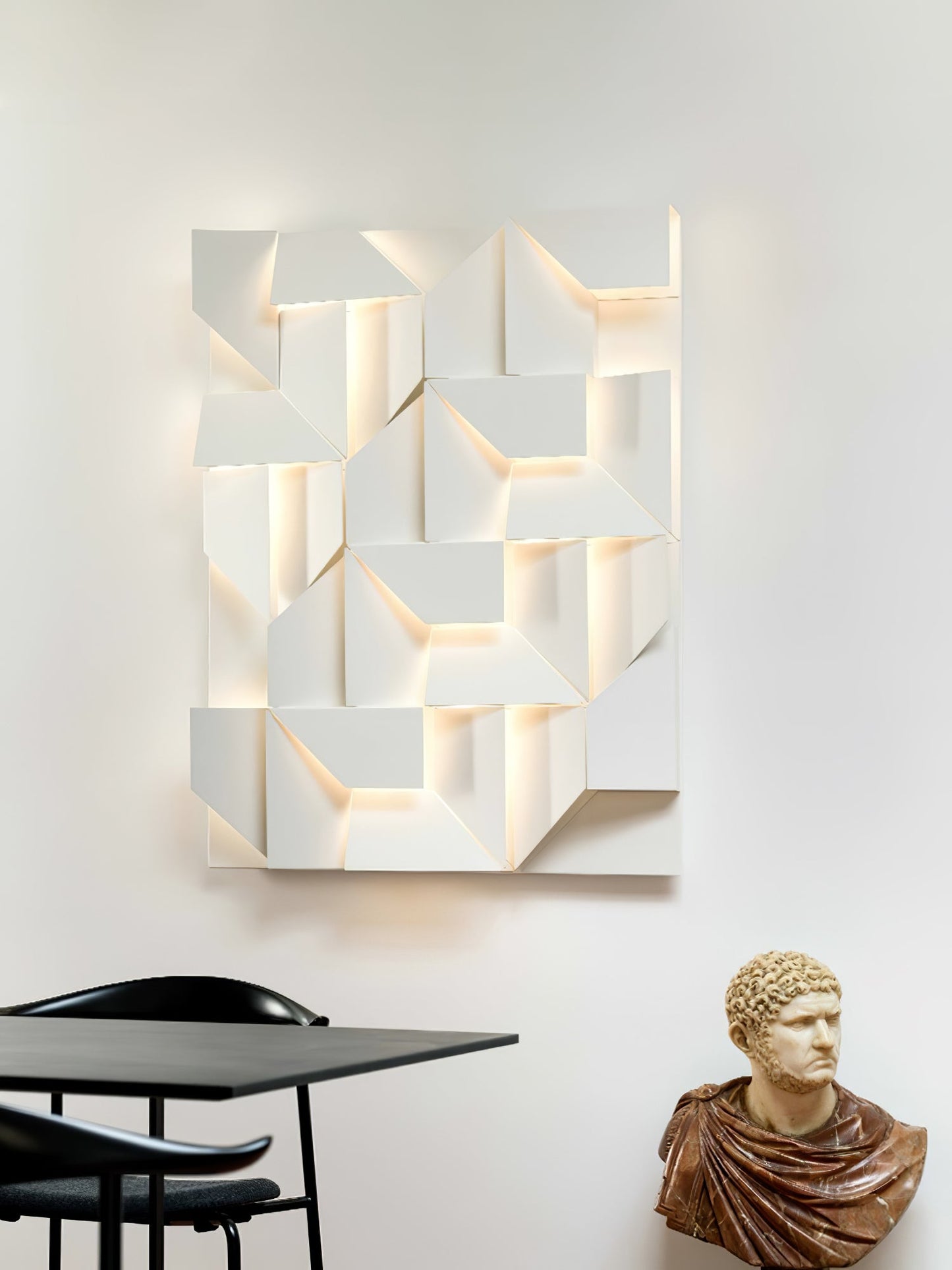 Shadows Grand Plug-in Sconce