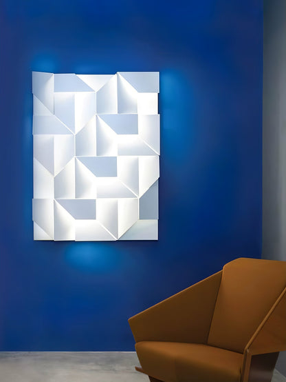 Shadows Grand Wall-mounted light Sconce