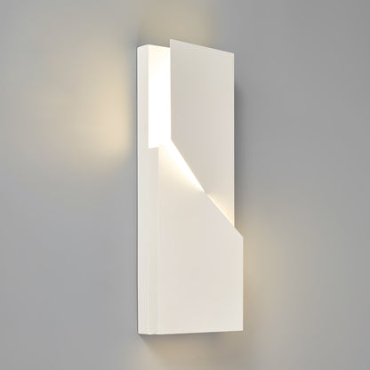 Shadows Grand Wall-mounted light Sconce