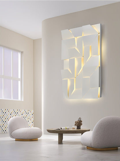 Shadows Grand Wall-mounted light Sconce