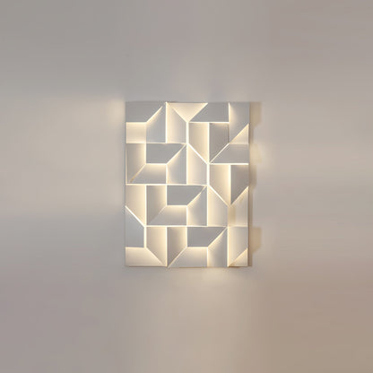 Shadows Grand Wall-mounted light Sconce