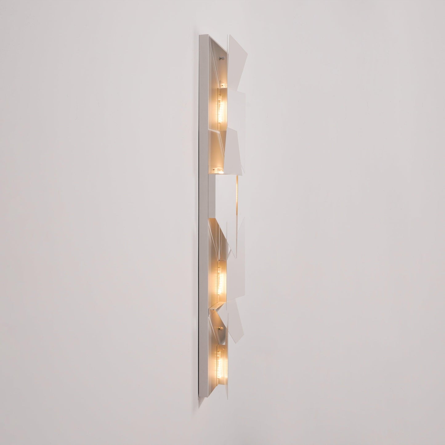 Shadows Grand Plug-in Sconce