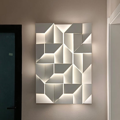 Shadows Grand Wall-mounted light Sconce