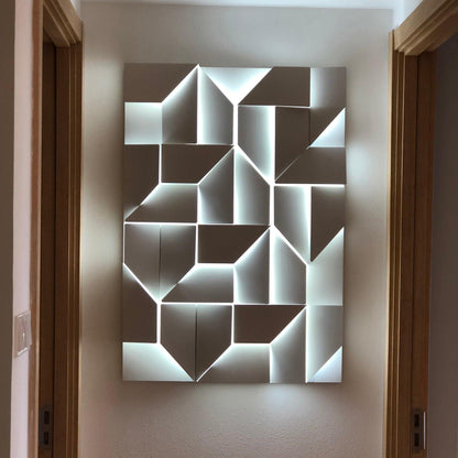 Shadows Grand Wall-mounted light Sconce