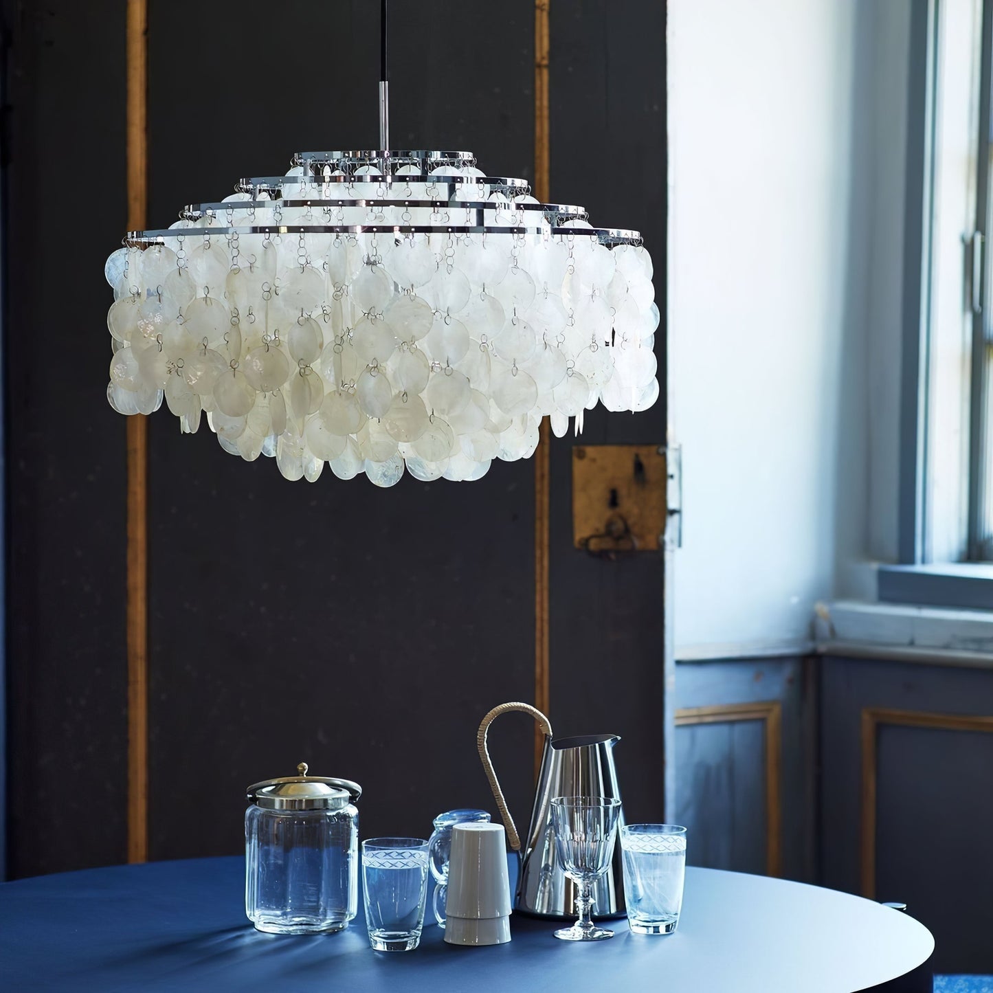 Round Shell Pendant light Chandelier