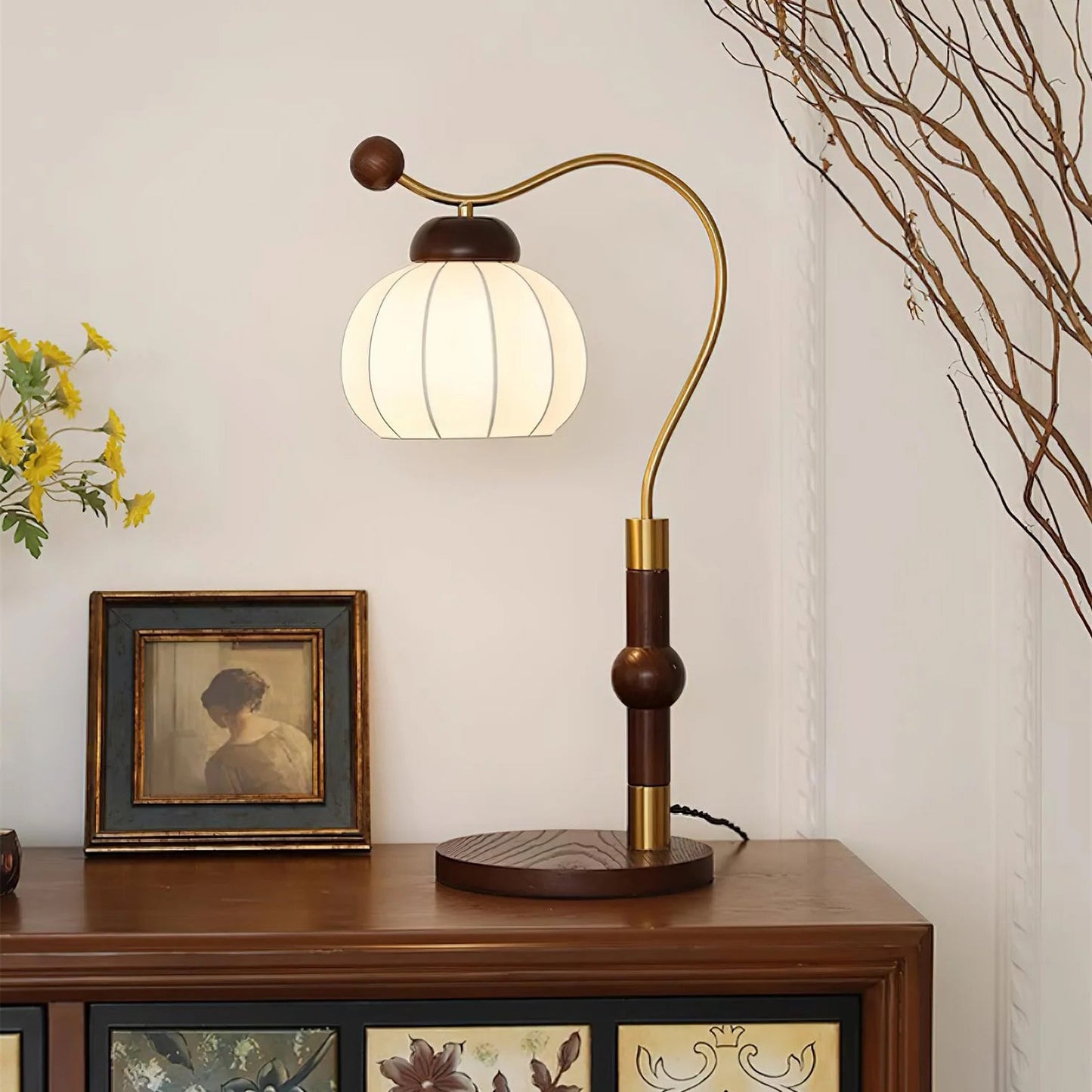 Silk Globe Accent lamp Table Lamp