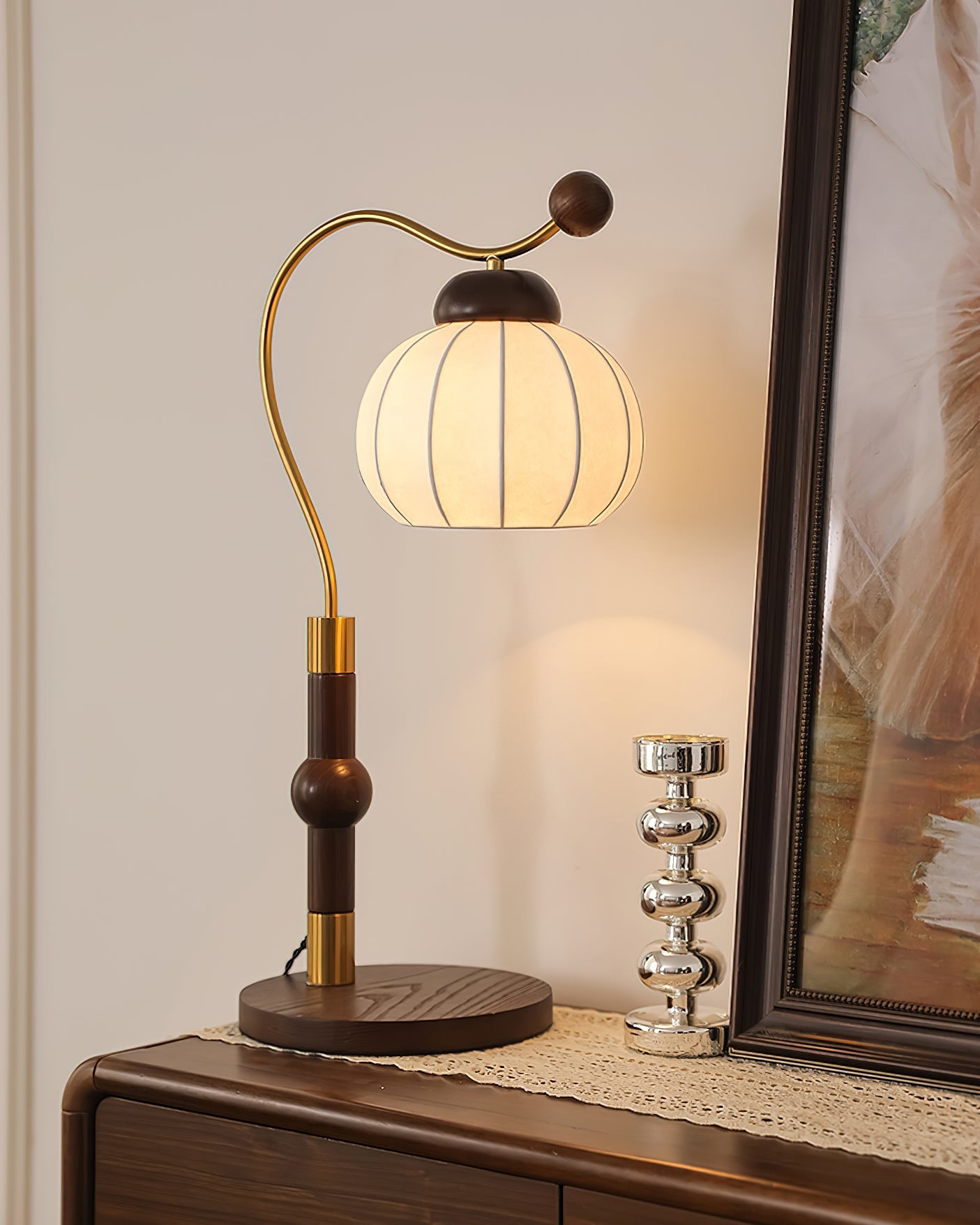 Silk Globe Accent lamp Table Lamp