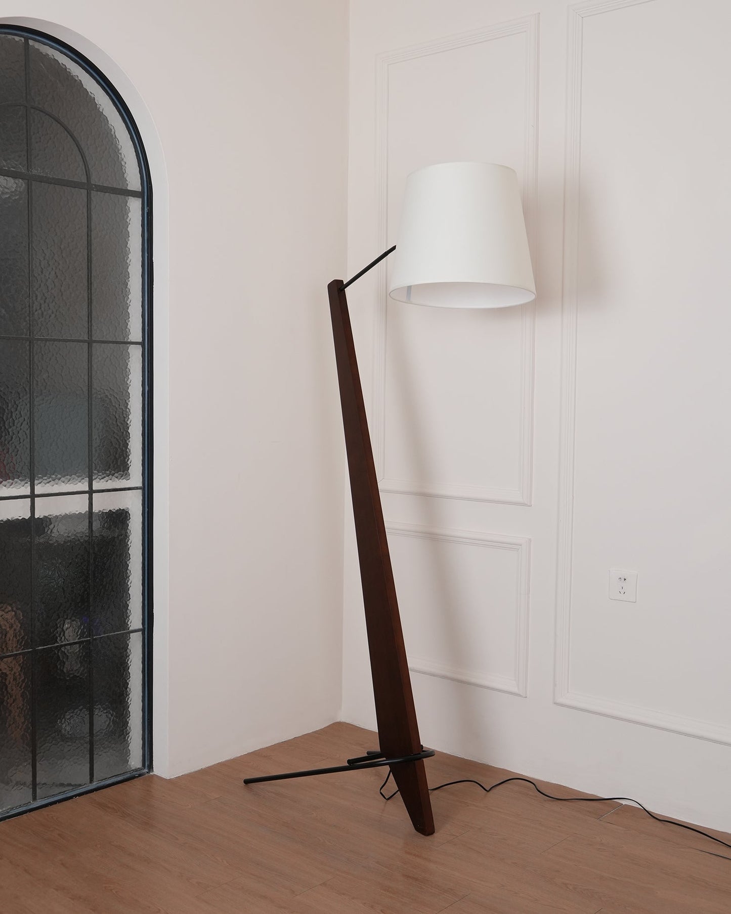 Silva Giant Ambient Floor Lamp Floor Lamp