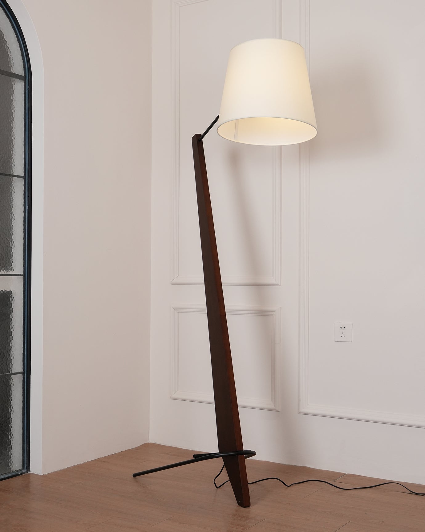 Silva Giant Ambient Floor Lamp Floor Lamp