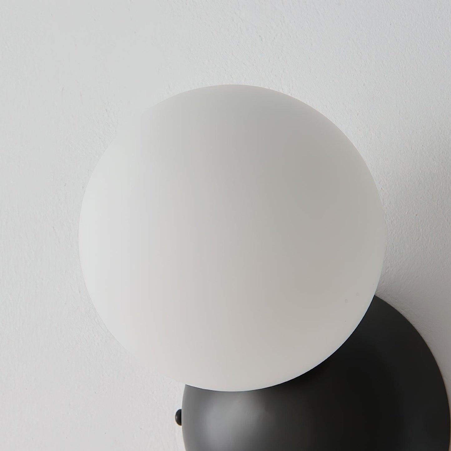 Single Globe Wall-mounted light Wall Light