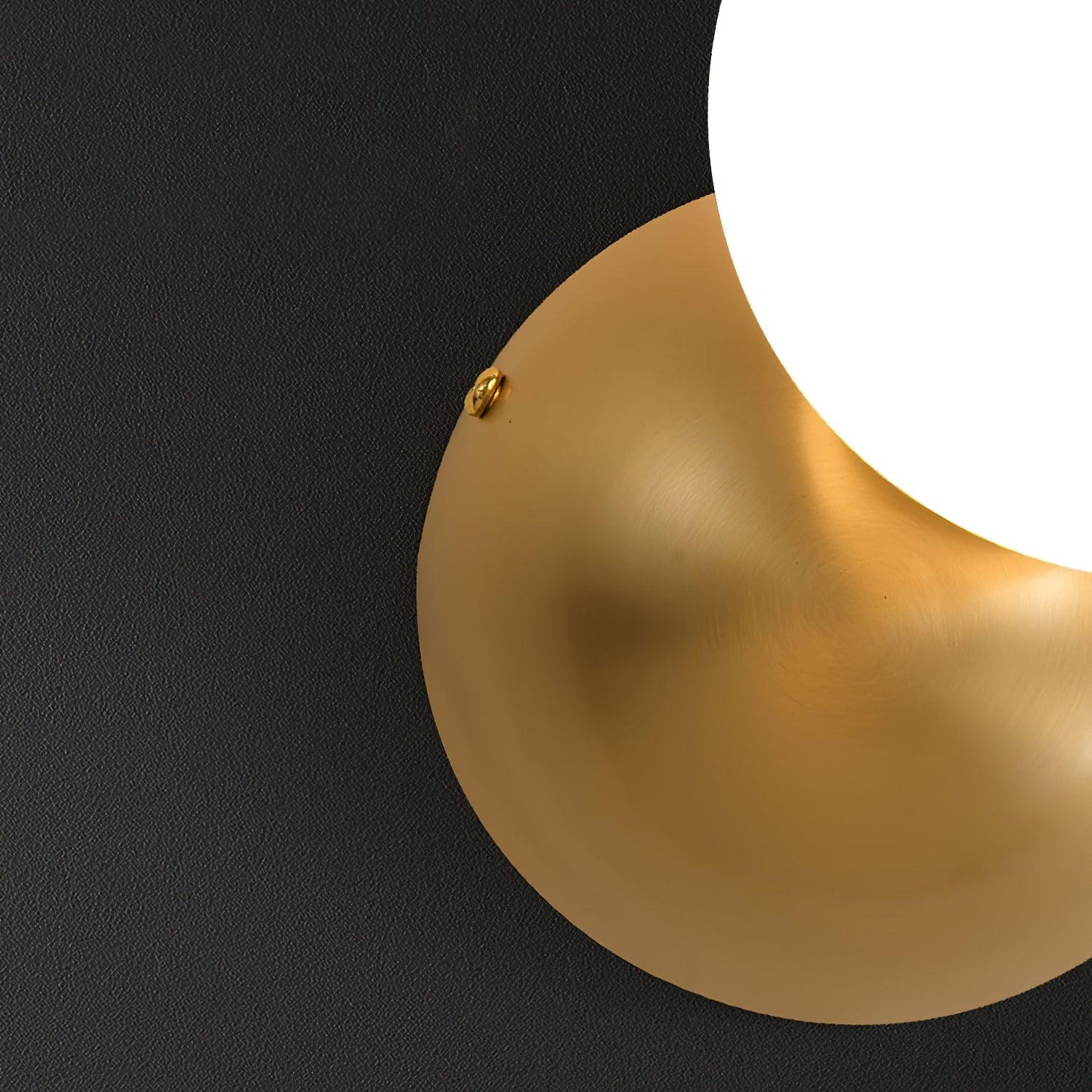 Single Globe Wall-mounted light Wall Light